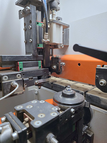 Кромкооблицовочный станок OSTERMANN 6 TR 2 CNC, 2021 г.