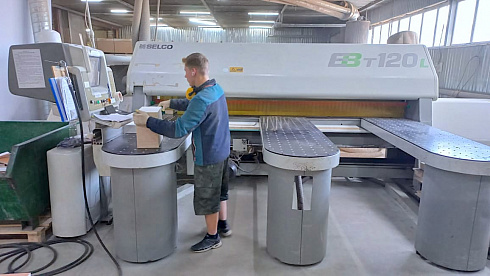 Раскроечный центр с задней загрузкой Biesse Selco EBT 120L, 2003г.