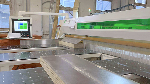 Раскроечный центр с задней загрузкой Nanxing NPL380HG, 2024 г.