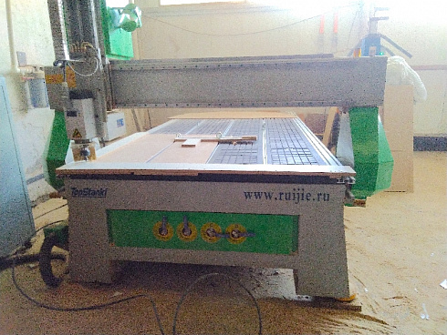 Фрезерный станок с ЧПУ Ruijie RJ1325, 2017г.в. ПРОДАН.